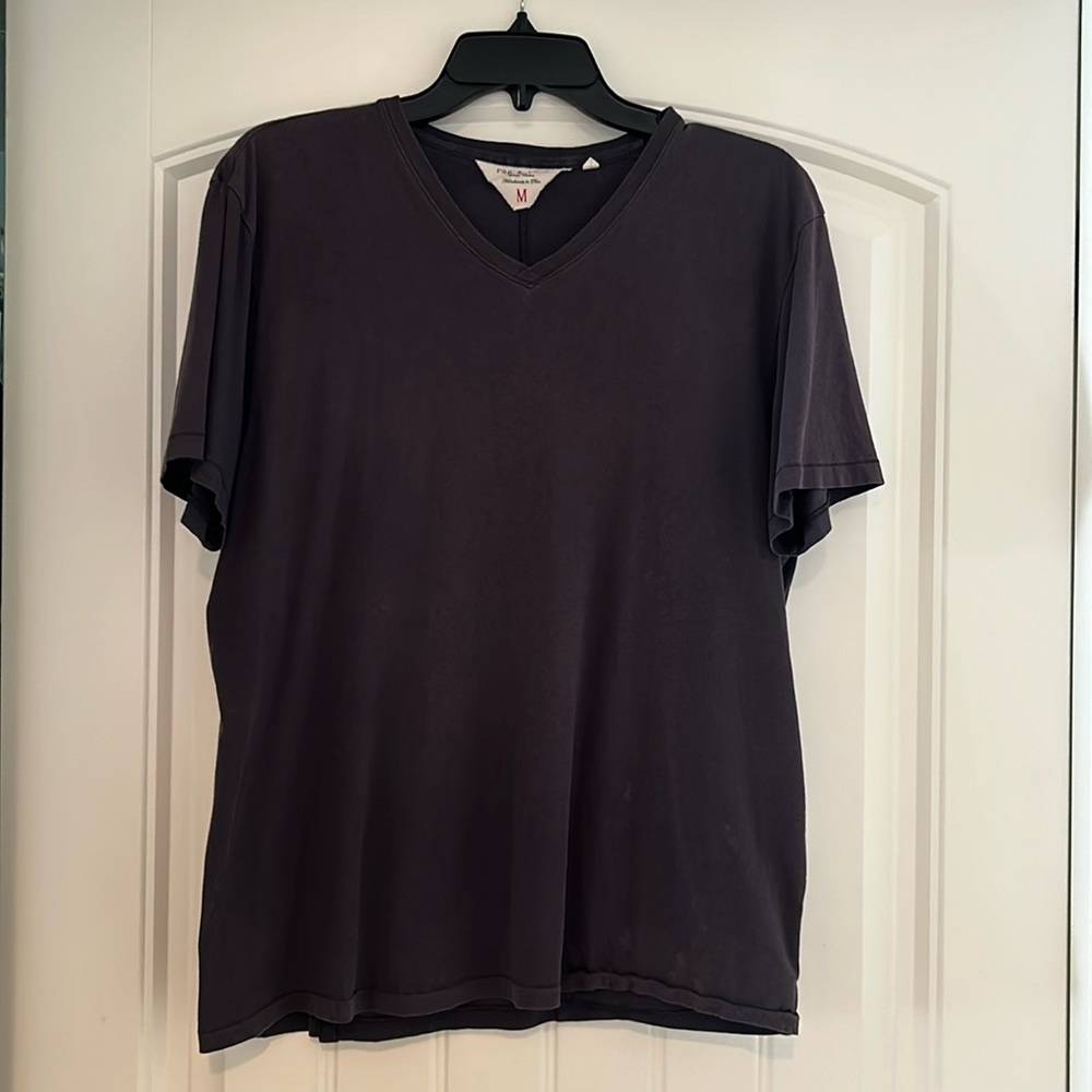 Rag & Bone V-neck T-shirt, size medium